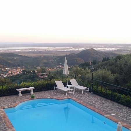 Villa Lorien Massarosa Luaran gambar