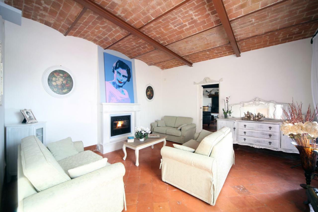 Villa Lorien Massarosa Luaran gambar